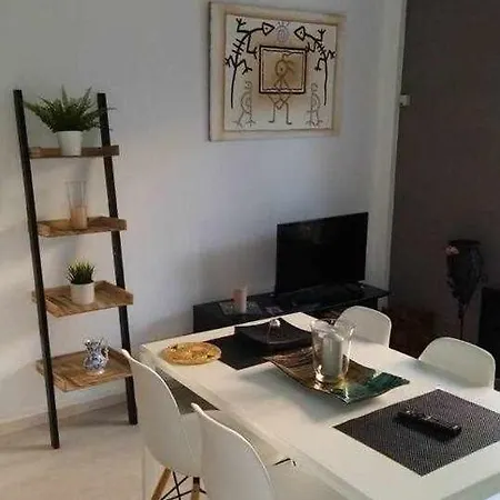 Apartman Tropical Nights 2 Cerca De La Playa *